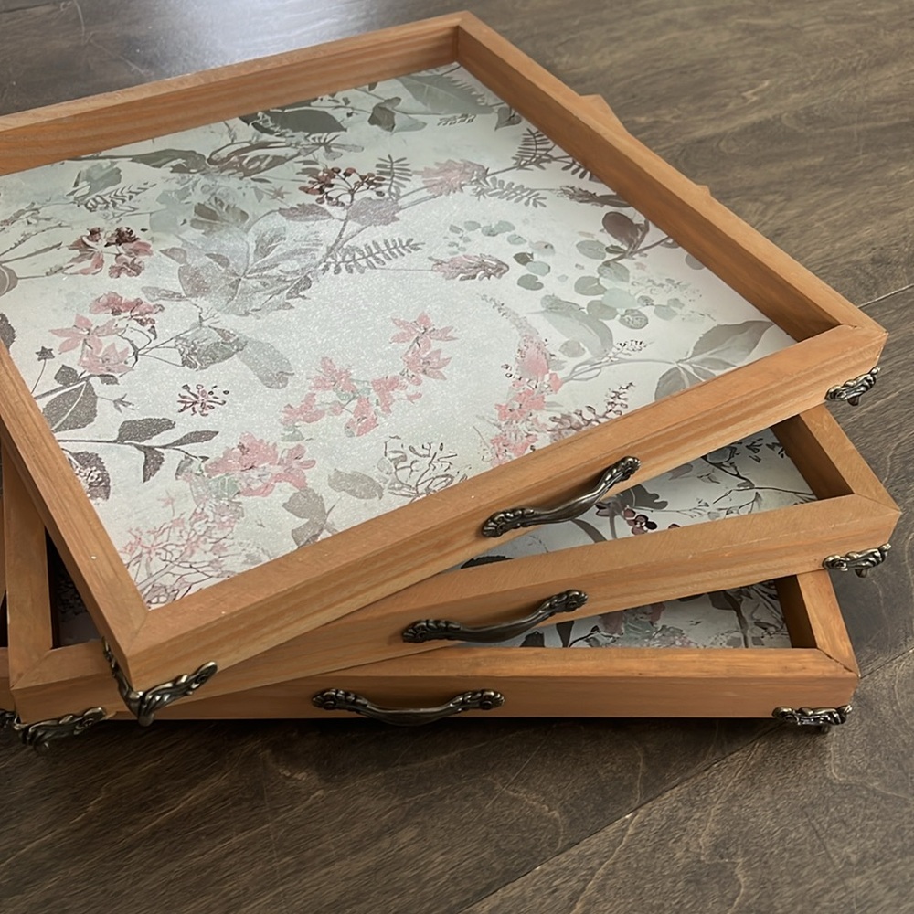 Medium Tray - Picture 10 of 11